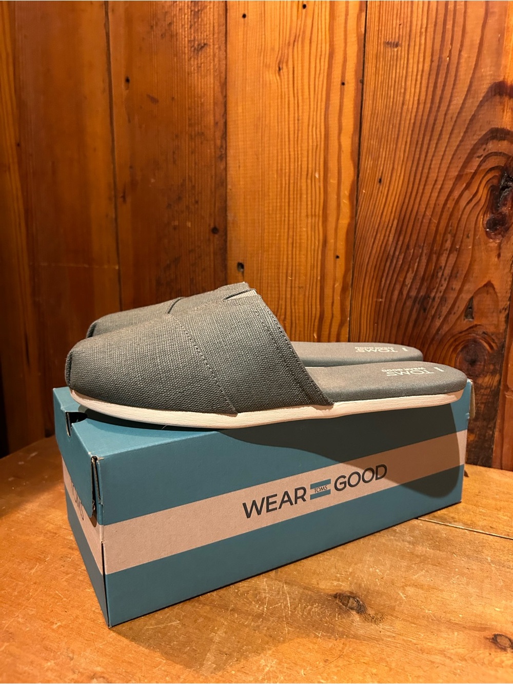 TOMS Women’s Slip-On Mule in Olive